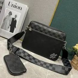 louis vuitton aaa homme mini sac a main s_113a311